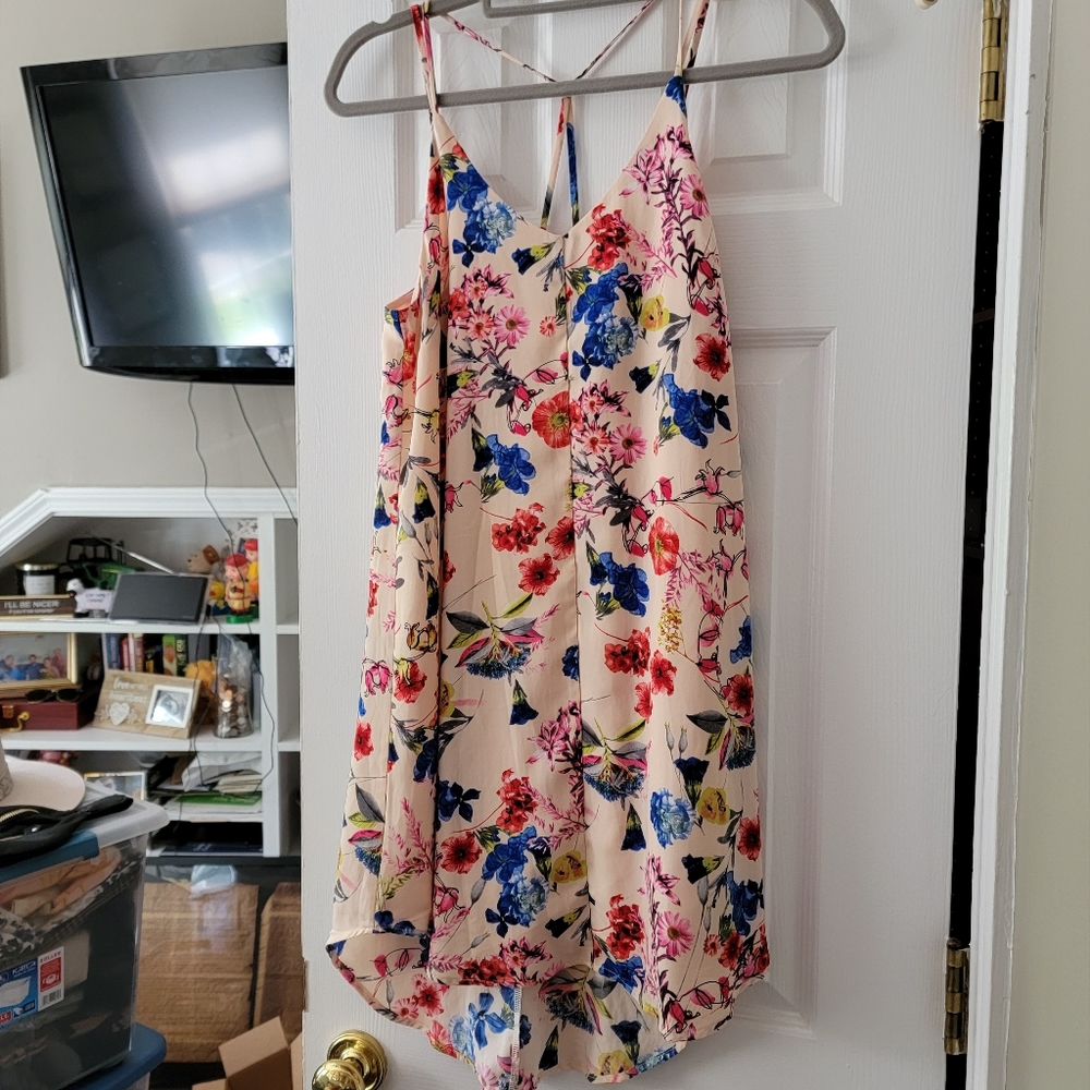 LIKE NEW ASTR the Label Floral Summer Dress